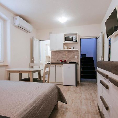 ザダルEma Houseアパートメント エクステリア 写真